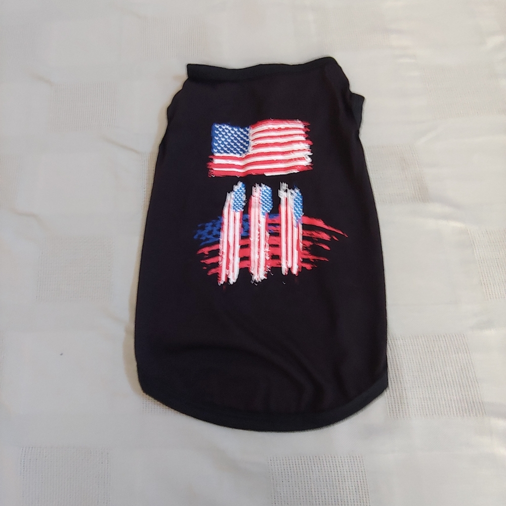 patriotic jersey with flags size large for dogs